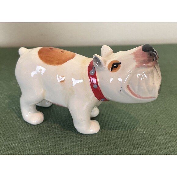 2007 Westland "Mwah!" Magnetic Mailman and Dog Salt and Pepper Shakers - Picture 5 of 11